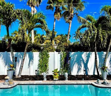 South Corals Casa | Tropical Oasis Private Guest Suite min to Wilton Drive-Ft Lauderdale Beaches