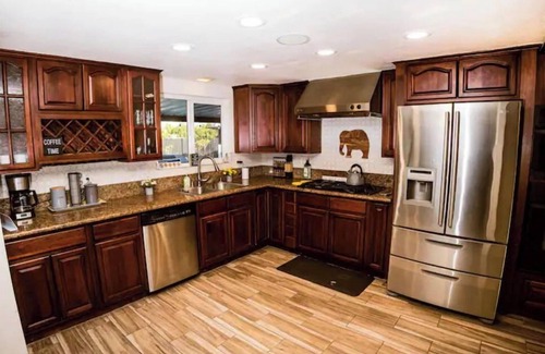 Patton Casa | Tropical Oasis Retreat Pool/Jacuzzi/Game room/Bar