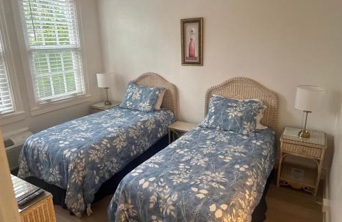 Palm Beach - West Palm Beach Apartamento | TROPICAL Palm Beach WIFI 2BEDROOM 2BATHROOM OutdoorPOOL Beach Garden