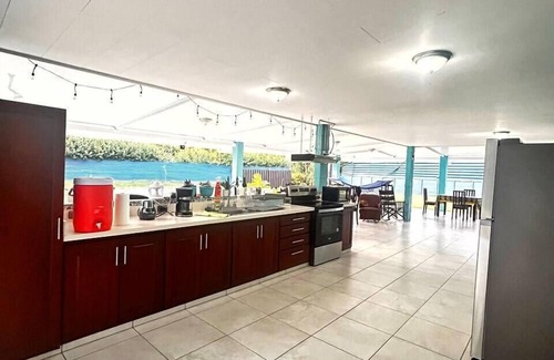 Santa Lucia Casa | Paraíso tropical: 500 m playa Cocles, a/c y piscina privada