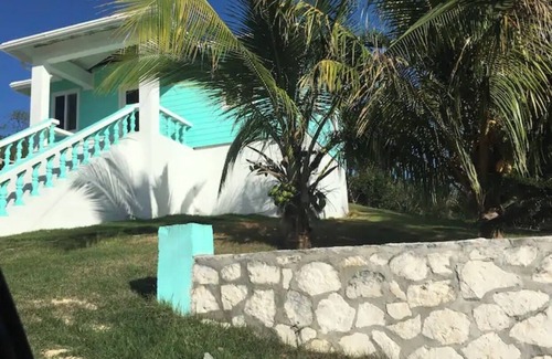 Tarpum Bay Cabaña | Tropical Paradise Cottage
