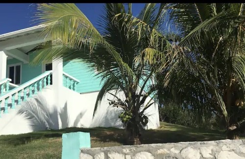Tarpum Bay Cabaña | Tropical Paradise Cottage