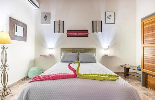 Barrio Las Parcelas Apartamento | Tropical Paradise Sapacious 1 Bed Cabina AC and Pool
