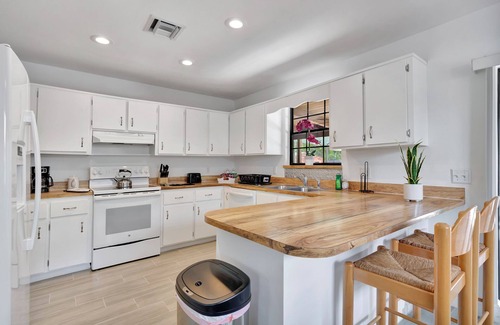 Port Saint Lucie Casa | Tropical Paradise with a private pool in Port Saint Lucie, Florida