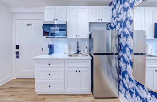 Galveston Apartamento | Tropical Sunset Studio Apartment