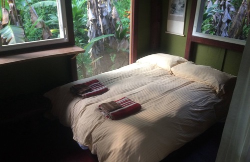 Kehena Casa | Casa de huéspedes de árboles tropicales cerca de Pahoa, Hawaii