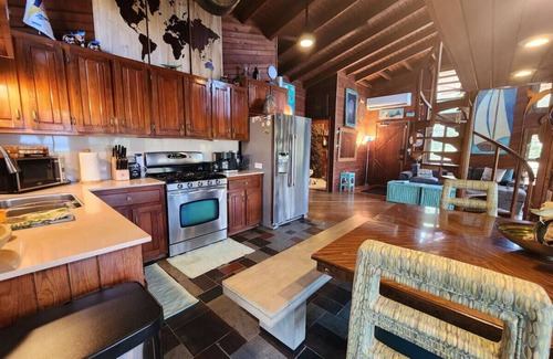 Nazareth Cabina | TROPICAL TREEHOUSE IN PARADISE! ST. THOMAS, USVI