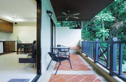 Cherngtalay Condominio | Tropical View Condo in Hillside - SGC1