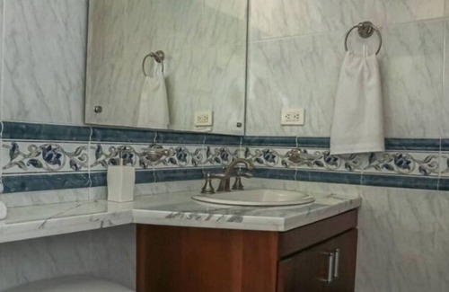 Cerritos Casa | Tropical Villa 4BD 5BA