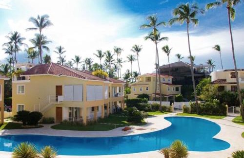 Bavaro Hotel | Tropical Villas at Los Corales Beach - Caribbean Rentals FZCO