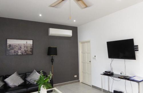 Rayong Villa | Tropicana Beach Villa at VIP Resort
