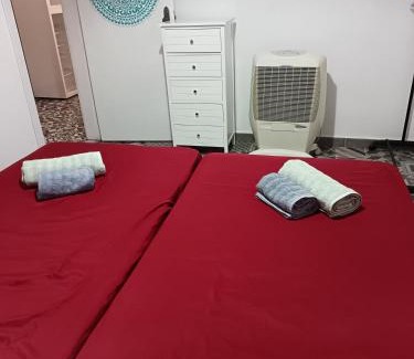 Patroves Apartamento | Tropicana One bedroom flat t1 with AC portatil, garden and parking place