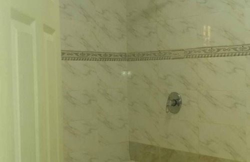 Alimosho Hotel | Trotty Apartments