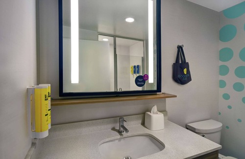 Burlington Hotel | Tru By Hilton Burlington