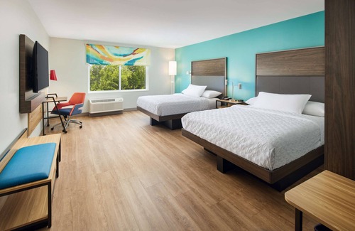 North Charleston Hotel | Tru by Hilton Charleston Airport