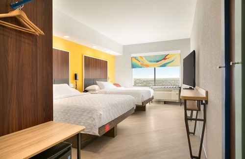 Cheyenne Hotel | Tru by Hilton Cheyenne WY