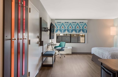 Greensboro Hotel | Tru by Hilton Greensboro, NC