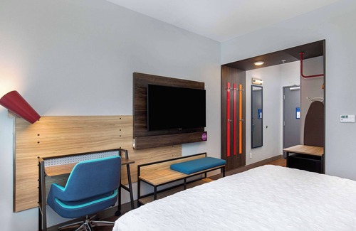 Lexington Hotel | Tru by Hilton Lexington, VA