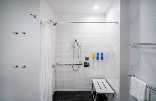 North Little Rock Hotel | Tru by Hilton North Little Rock