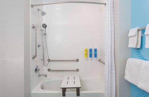 Panama City Beach Hotel | Tru By Hilton Panama City Beach