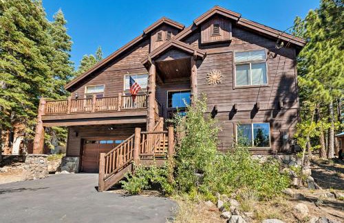 Truckee Casa | Truckee Escape with Hot Tub Near Ski Resorts