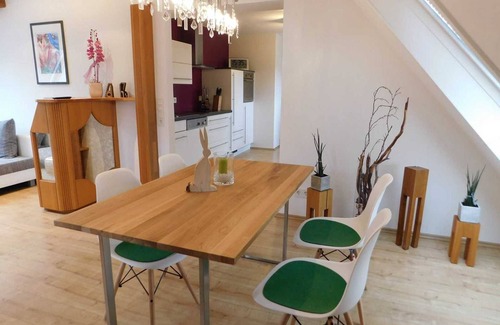 Veringenstadt Apartamento | Trudis Apartment - Apartamento 5 ***** (DG)
