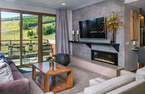Peak 8 Apartamento | True ski-in ski-out in the most luxurious place in Breckenridge.
