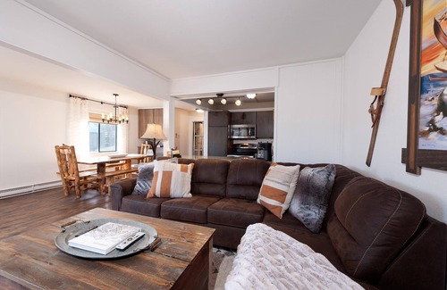 Purgatory Condominio | True Ski in / Ski Out - Just Remodeled - Amazing Views