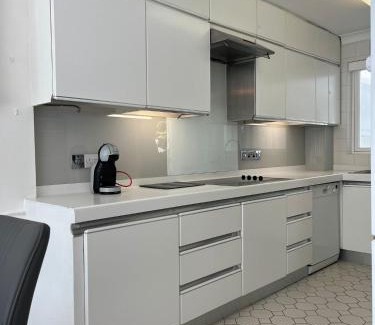 Harlow Casa | Truehome Close to Stansted Airport