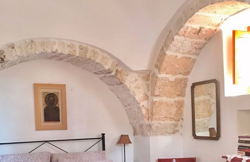 Martina Franca Complejo | Trulli and Lamia in Apulia, private pool 7 beds BBQ, wood-burning oven, parking lot