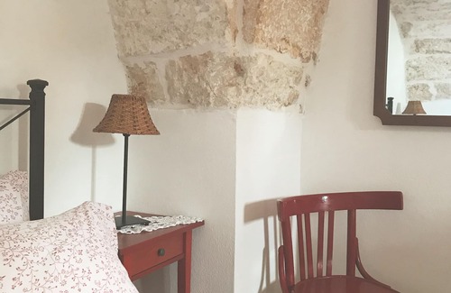 Martina Franca Complejo | Trulli and Lamia in Apulia, private pool 7 beds BBQ, wood-burning oven, parking lot