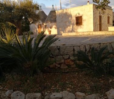 Coreggia Cama Y Desayuno | Trulli dell'aia