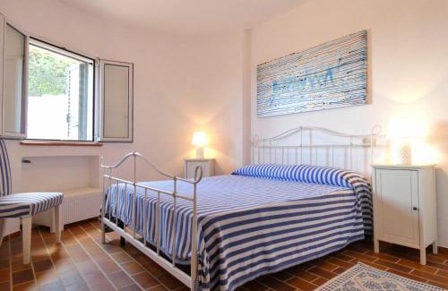 Marina di Novaglie Villa | Trullo Anthos - Con Splendida Vista Mare e Giardino Privato
