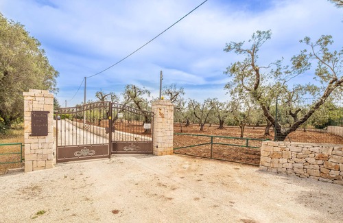 San Michele Salentino Cabaña | Trullo Farfalla - San Michele Sa...