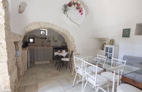 San Vito dei Normanni Cabaña | trullo oron call by pugliadamare