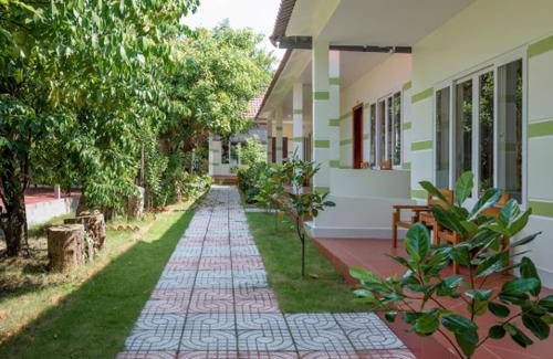 Ba Keo Hotel | Trung Huynh Bungalow