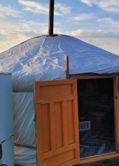 Hatgal Casa | Tsaatan - Mother's Traditional Ger