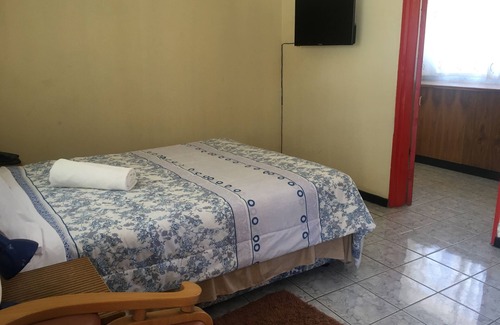 Francistown Hotel | Tshesebe Stopover Motel