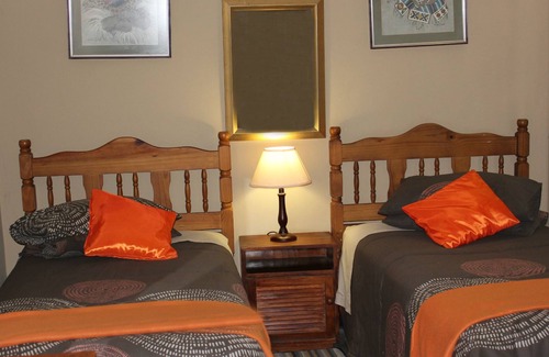 Francistown Casa | Tshimologo Farm Guest House