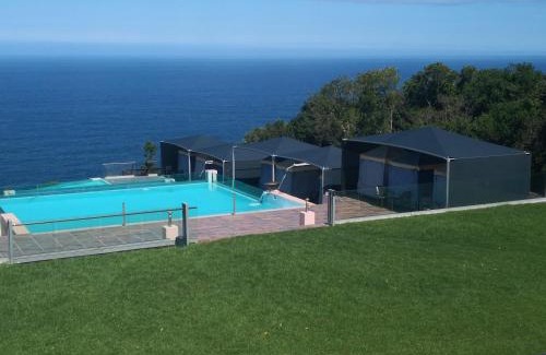 Robbehoek Otro | Tsitsikamma on Sea Poolside Cabanas - they are not tents