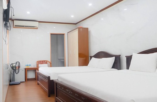 Hang Bac Hotel | TUAN CENTRAL HOTEL