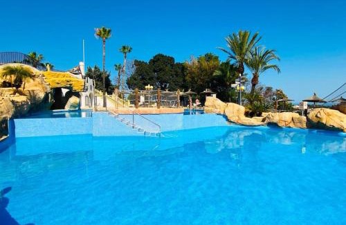 Casas de Torrat Apartamento | Tucan Apartment - Imperial Park - Sea View, 6 Pools, Terrace