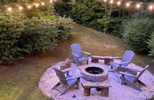 Tuckasegee Casa | Tuck'd Inn!