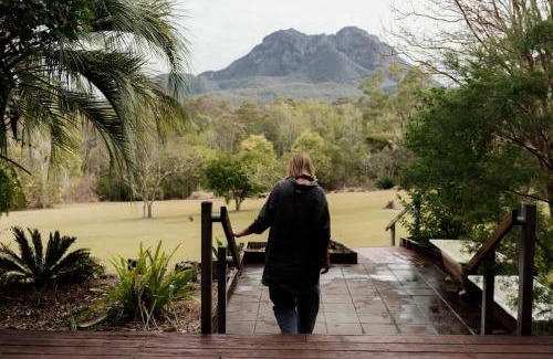 Rathdowney Casa | Tuckeroo House and Gardens