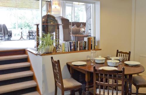 Constantine Casa | Tucstan