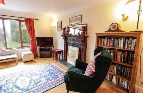 Bryansford Casa | Tudor Lodge