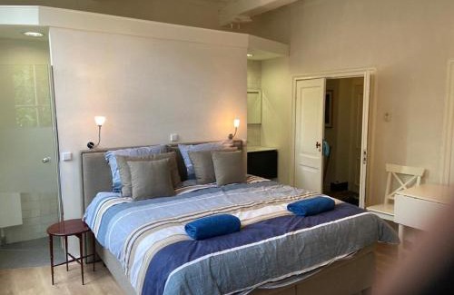 Veere Casa | Tuinkamer in Monumentaal pand