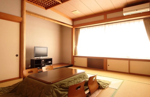 Kintaro Onsen Casa | Tuji Wakuwaku Land Minshuku Chaya