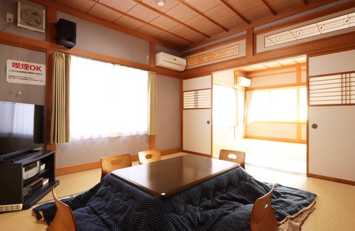 Kintaro Onsen Casa | Tuji Wakuwaku Land Minshuku Chaya