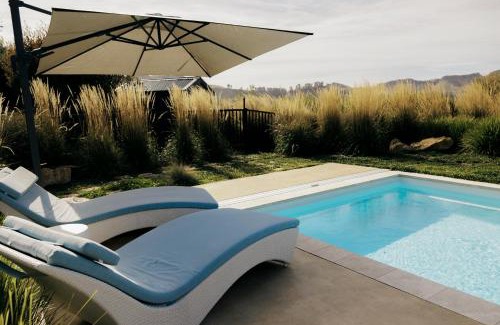 Kahuranaki Casa | Tuki Views House with pool and spa